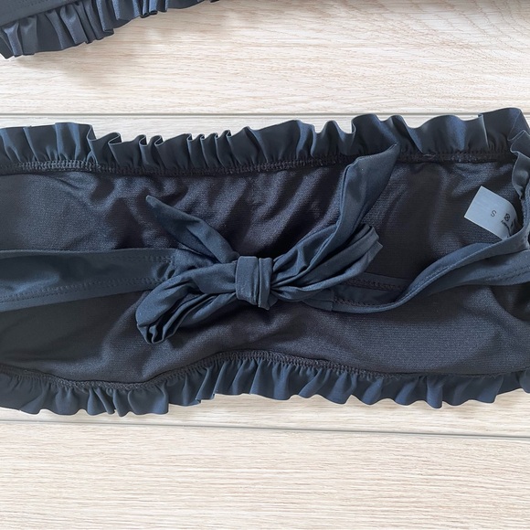 SHEIN Black Ruffle Bikini Set - Picture 2 of 3